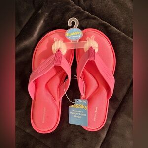 Sun & Sky Women’s Memory Foam Pink Flip Flops